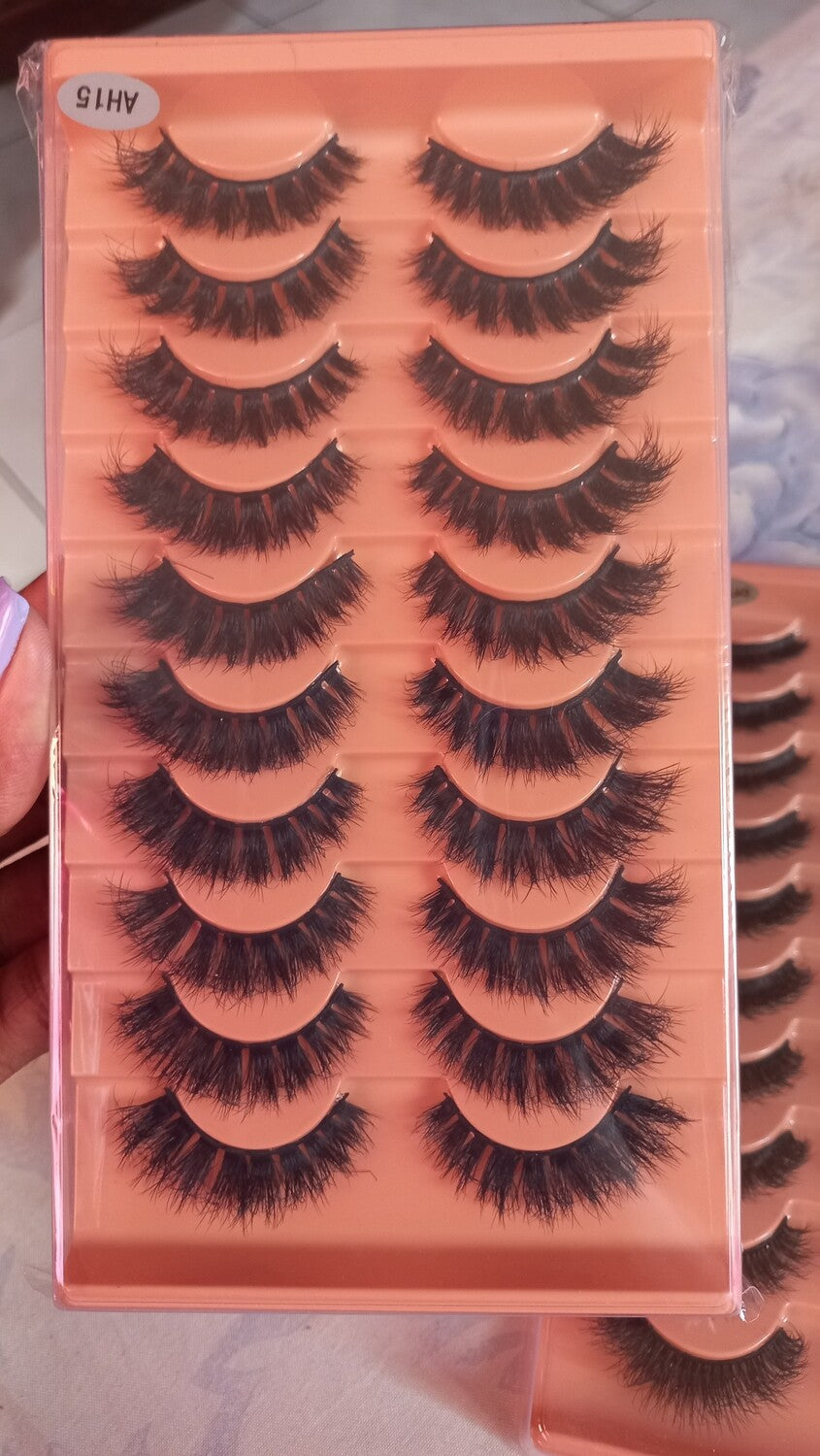 10 Pairs of Faux Mink Eyelashes - AH15